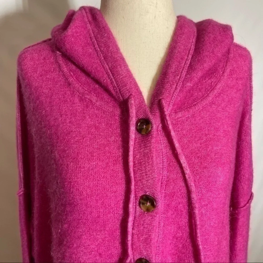 Free People • Praline Cozy Hooded Boxy Henley Sweater Pink L